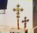 1911. Запрестольный крест с отделкой из горного хрусталя в Бородинской церкви. Дар Императора Александра II. 