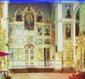 [1909]. Иконостас в летнем соборе. Справа в киоте чудотворная Нарвская икона Божией Матери. 
