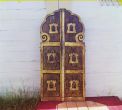 Старинные врата в церкви Успения Божьей Матери. Местоположение "Вытегорский уезд" предположительно.